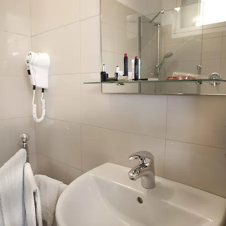 Perazzini Hotel 2*