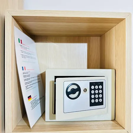 Perazzini 酒店 里米尼